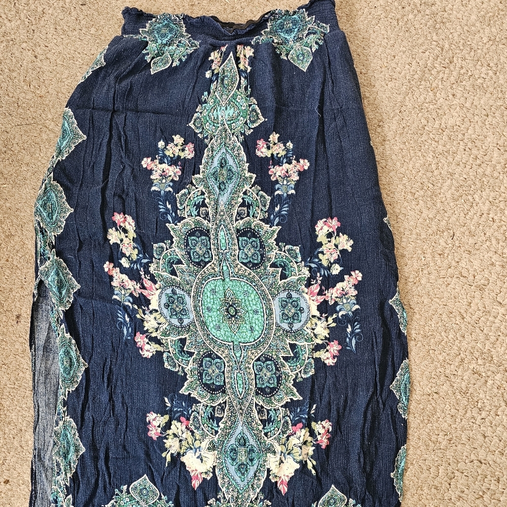 Charlotte Russe Maxi Skirt Size Small